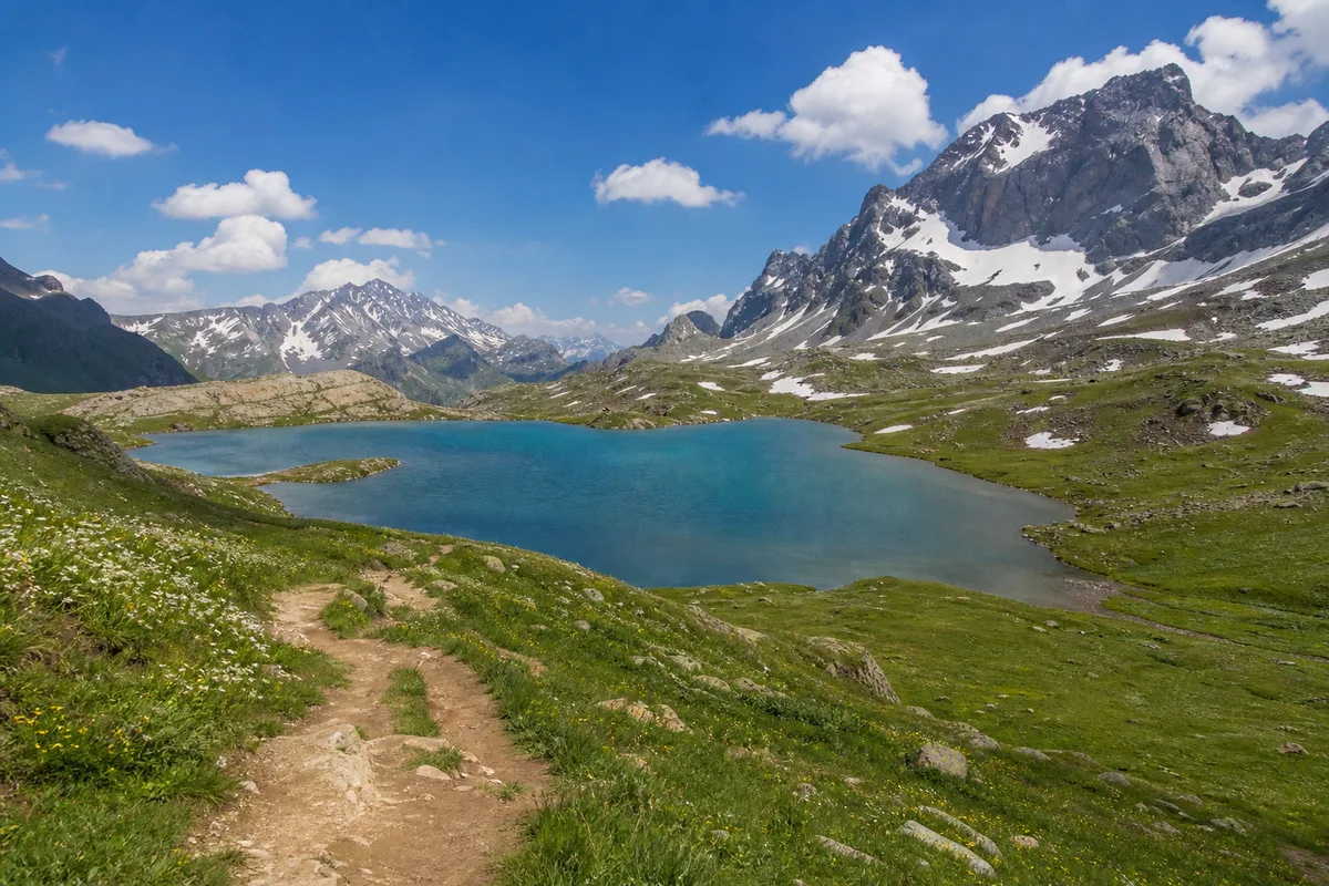 Vacances d'été à la montagne : le guide pour bien choisir